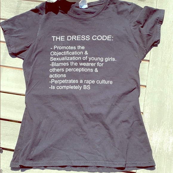 Tops - T-shirt